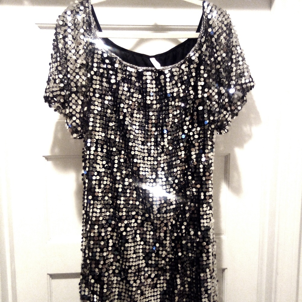 🌺 Sequin Dress 🌺